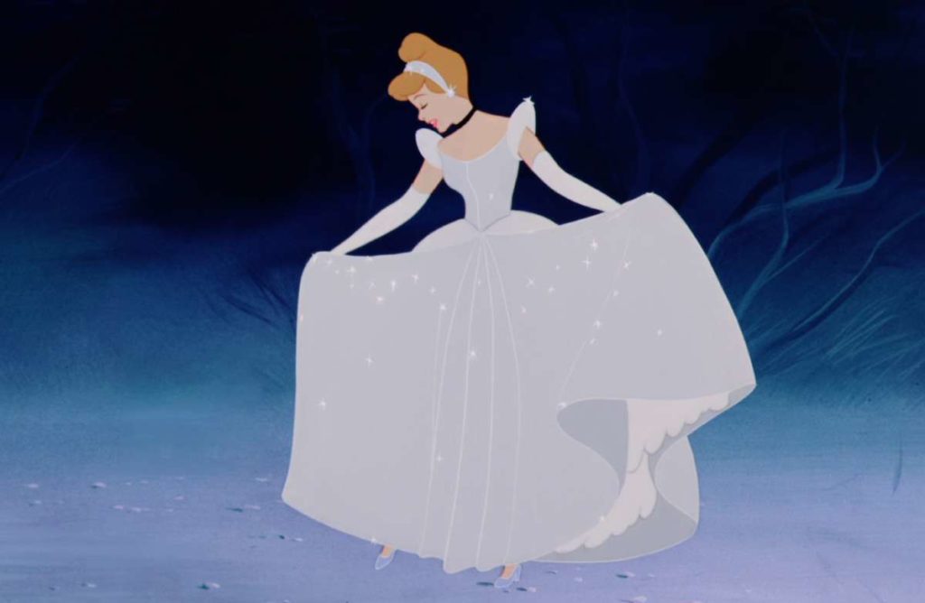 Οι πρωταγωνίστριες της Disney φορούν μπλε ρούχα