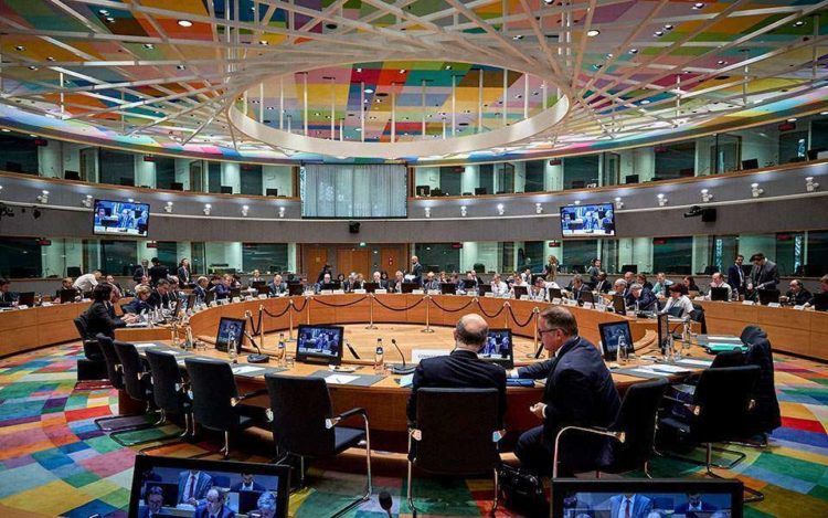 Εγκρίθηκε από το Eurogroup η δημοσιονομική ευελιξία για το 2022