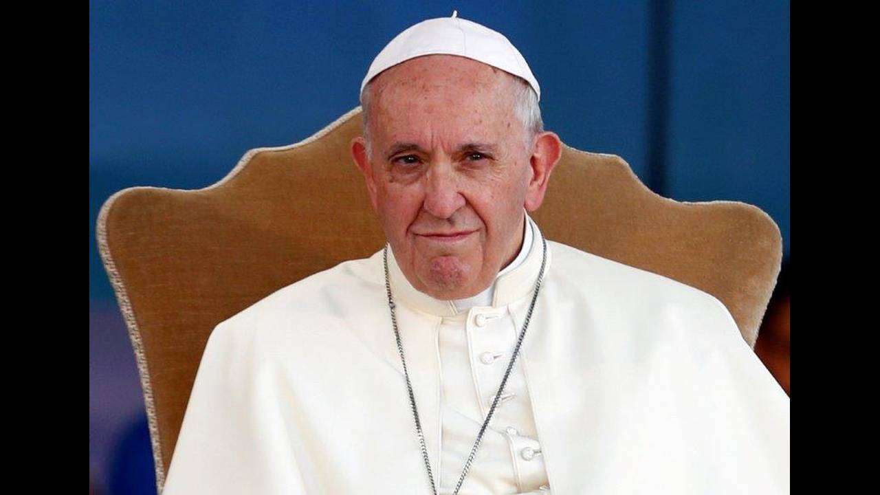 Για παύση πυρός παρακαλεί ο Πάπας Φραγκίσκος