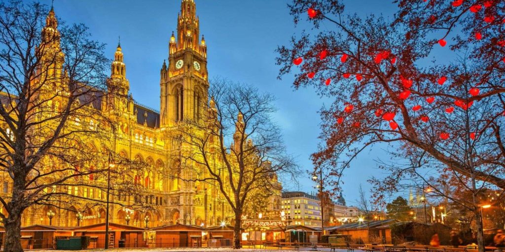 Να παραμείνει κλειστή η εστίαση στην Αυστρία το Καθολικό Πάσχα