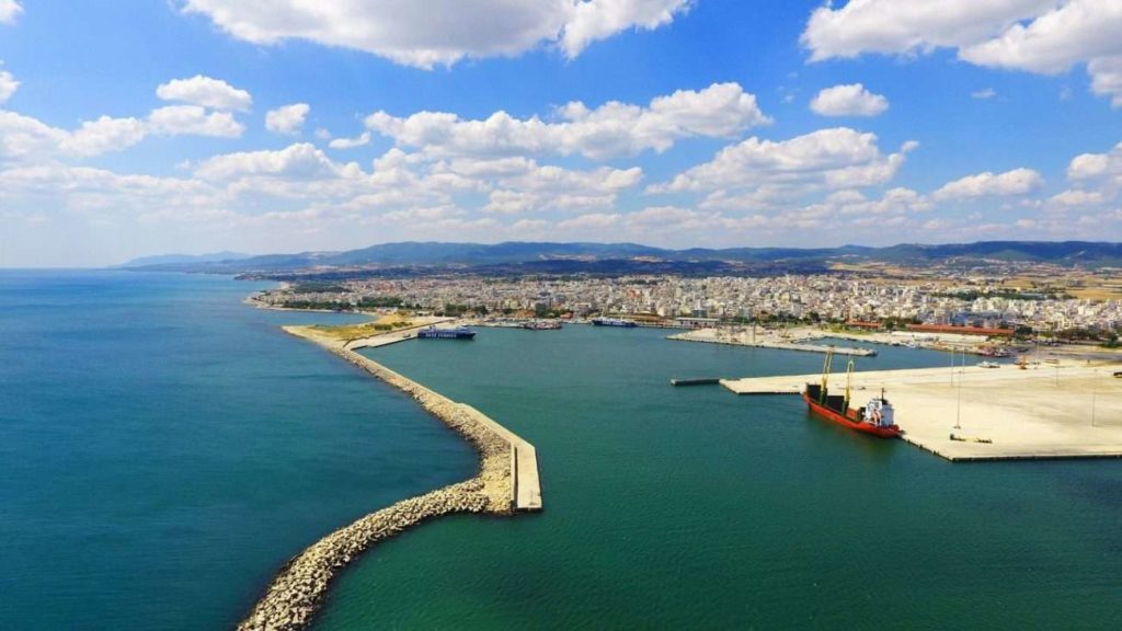 ΤΑΙΠΕΔ: Οι λίστες των τελικών υποψήφιων για λιμάνια και ΛΑΡΚΟ