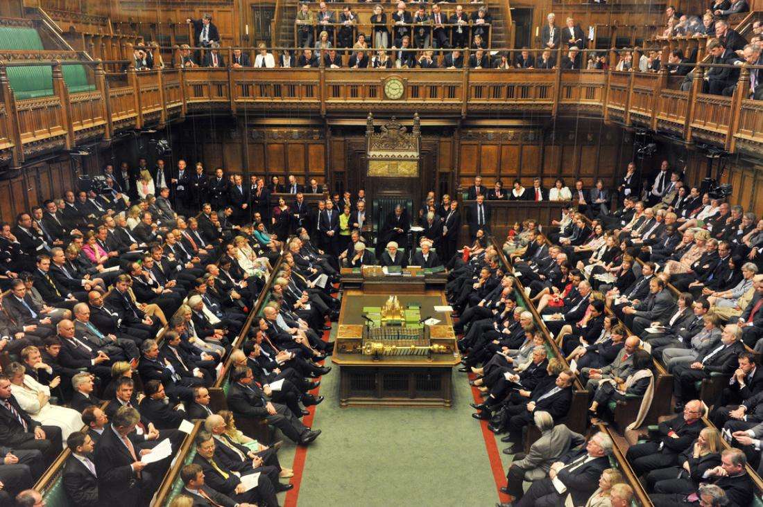 Βρετανία: 60 βουλευτές εναντίον της παράτασης των μέτρων κατά Covid