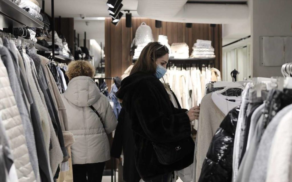Πιθανό σταδιακό άνοιγμα του εγκλεισμού ως το τέλος Μαρτίου