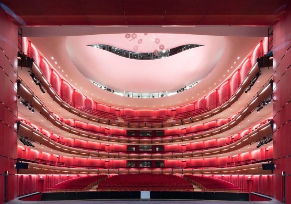 Η Λυρική γιορτάζει την 25η Μαρτίου με έργα του Σκαλκώτα και Καρρέρ