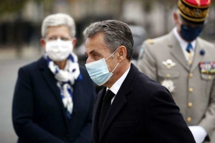 Ξεκινά στη Γαλλία η πολύκροτη δίκη του Νικολά Σαρκοζί