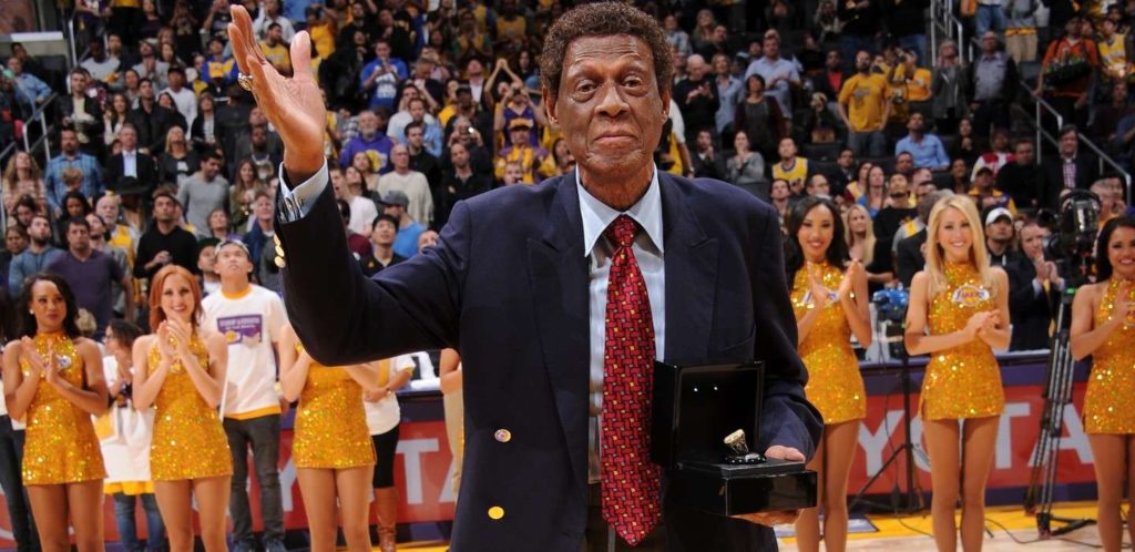 Θρήνος στο NBA: Πέθανε ο θρύλος των Λέικερς Έλτζιν Μπέιλορ