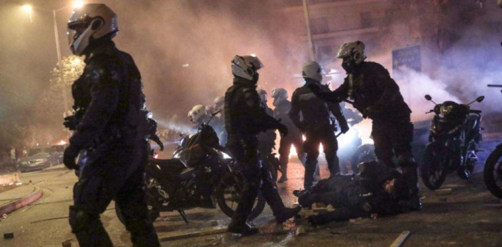 Νέα Σμύρνη: Ποινική δίωξη για 4 κακουργήματα