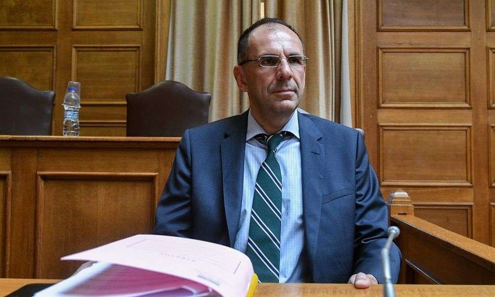 Γεραπετρίτης: Υπάρχει πολιτικός εναγκαλισμός με φαινόμενα που παράγουν βία