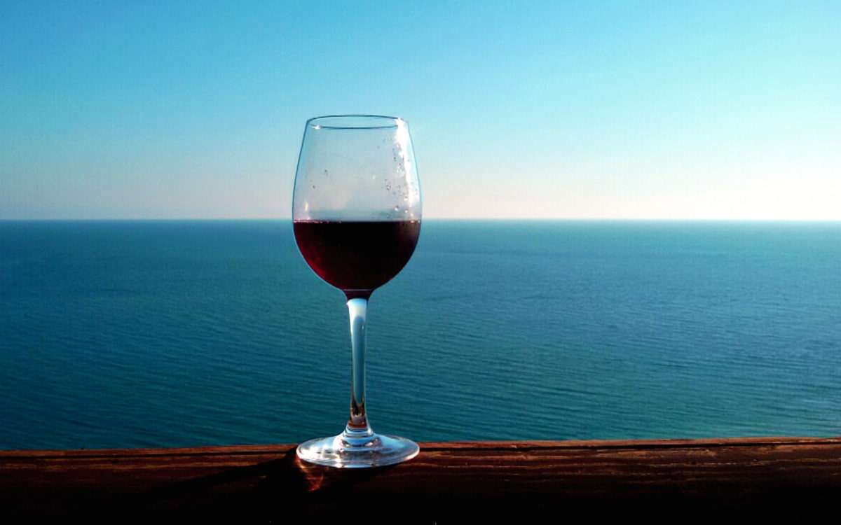 New York Times: Διαλέγουν τα 12 καλύτερα ελληνικά κρασιά