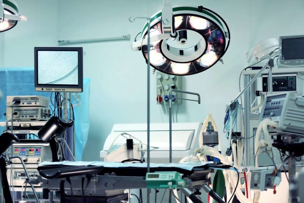 Κορωνοϊός: Γέμισαν όλες οι ΜΕΘ της Θεσσαλονίκης