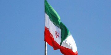 Ιράν: Προς δεύτερο γύρο ανάμεσα σε έναν μεταρρυθμιστή και έναν υπερσυντηρητικό