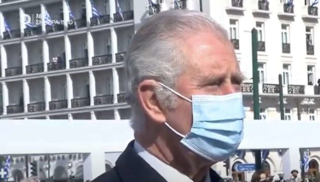 Δάκρυσε ο πρίγκιπας Κάρολος στην κατάθεση στεφάνων στον Άγνωστο στρατιώτη (video)