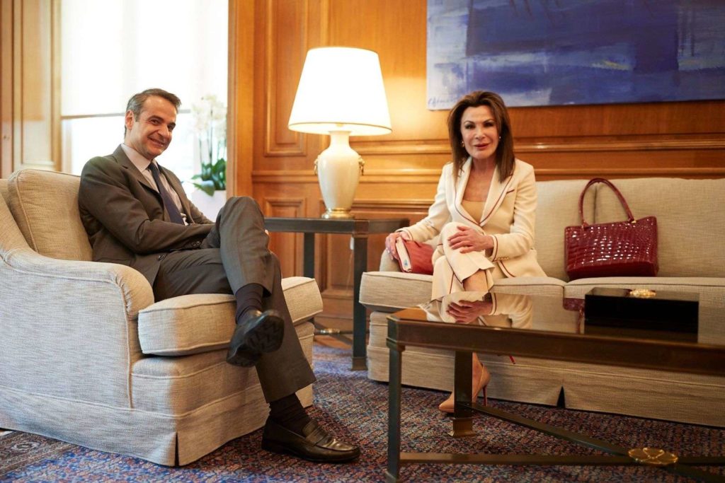 Επιτροπή «Ελλάδα 2021»: δωρεά 18 φορητών μονάδων