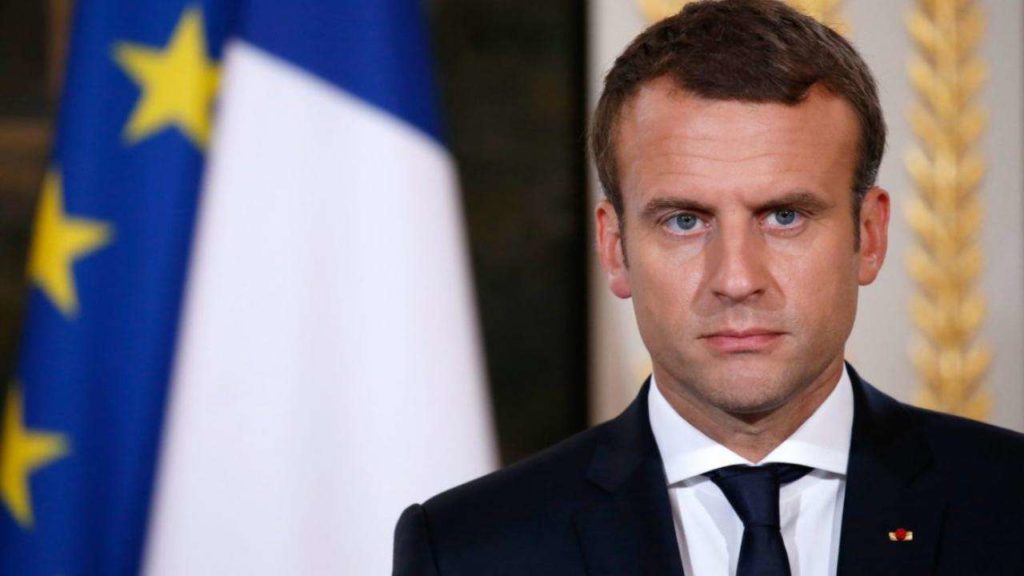 makron macron