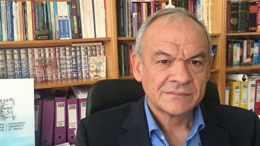 Μανωλόπουλος: Ή θα κάνουμε Πάσχα ή θα κάνουμε καλοκαίρι