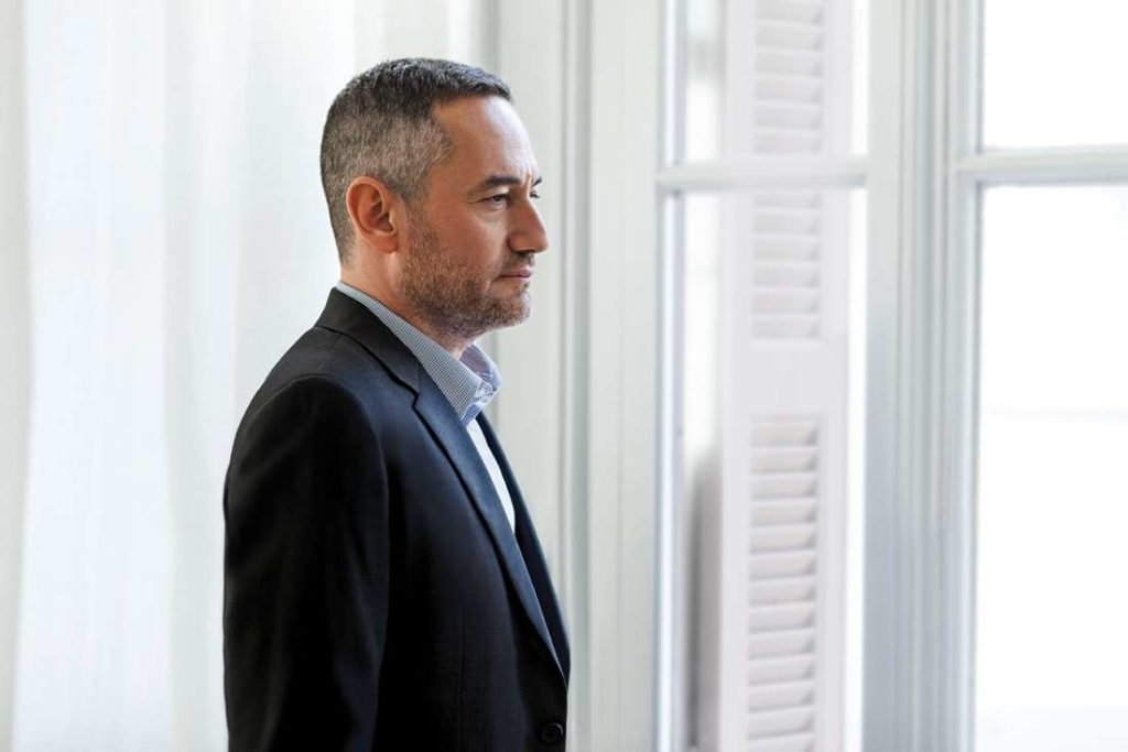 Δημήτρης Μάρης: Πόσα λεφτά βάζει σε 24 Μedia και ΕΤΕΡΟΝ ο πρώην Stoiximan