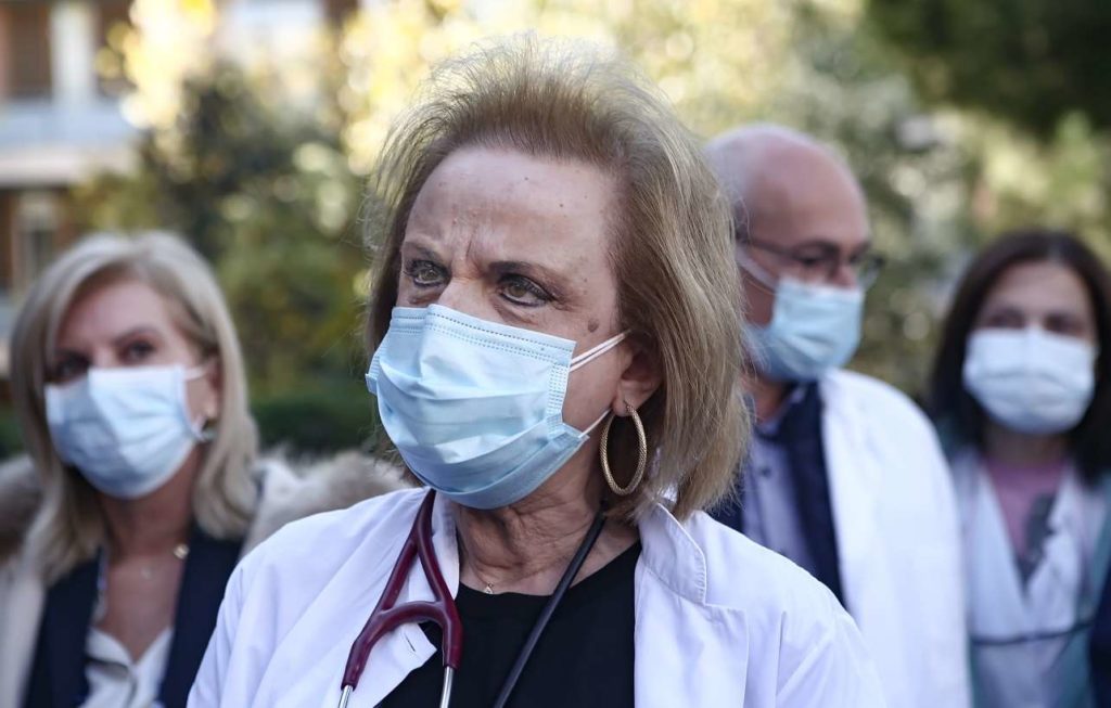 Ματίνα Παγώνη: «Εφημερία πολέμου στο Γεννηματάς»