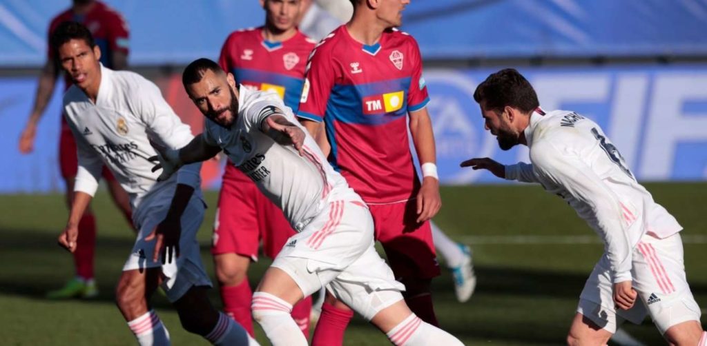 Ο Μπενζεμά γλίτωσε τη Ρεάλ από το «κάζο» (2-1)