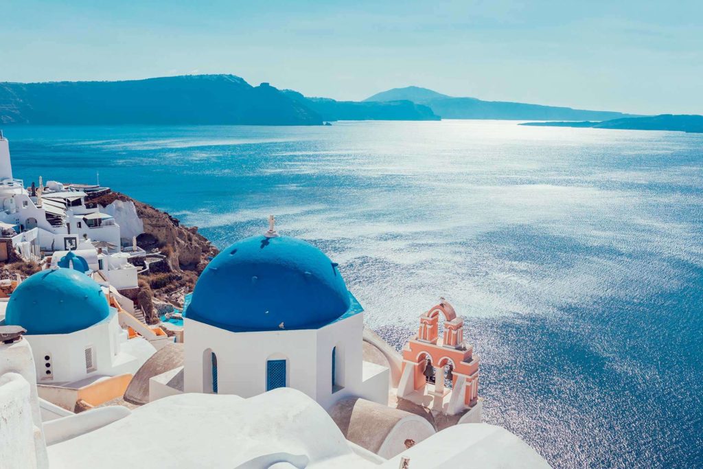 Bloomberg: Η Ελλάδα ασφαλής παράδεισος για διακοπές
