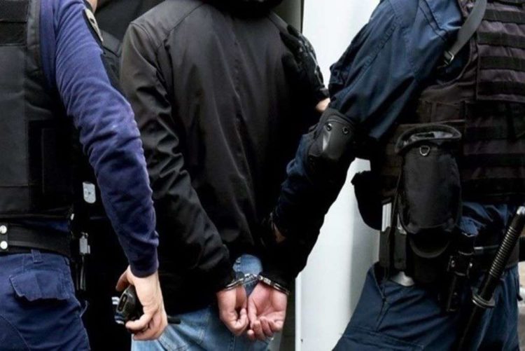 Σύλληψη δράστη στο αεροδρόμιο της Θεσσαλονίκης με εκκρεμές Ευρωπαϊκό Ένταλμα Σύλληψης της INTERPOL