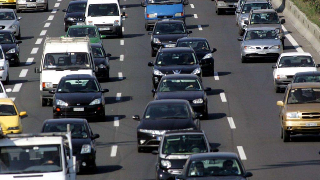 ΑΑΔΕ: Έρχονται ραβασάκια για 75.000 ιδιοκτήτες ΙΧ