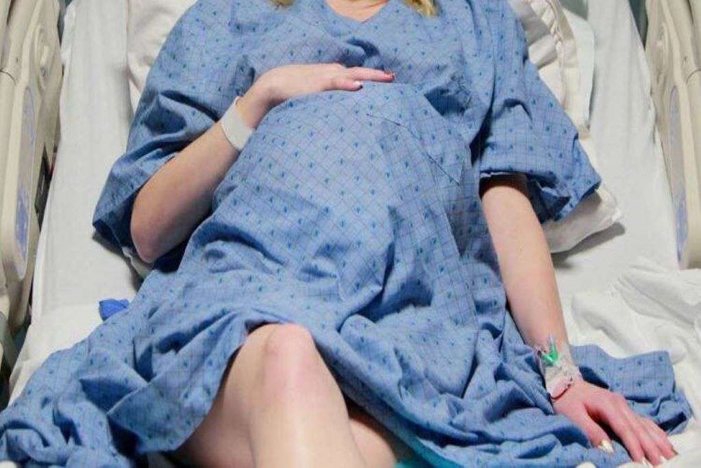 Σύζυγος 37χρονης εγκύου: «Θα είστε αγκαλιά με το μωράκι μας»