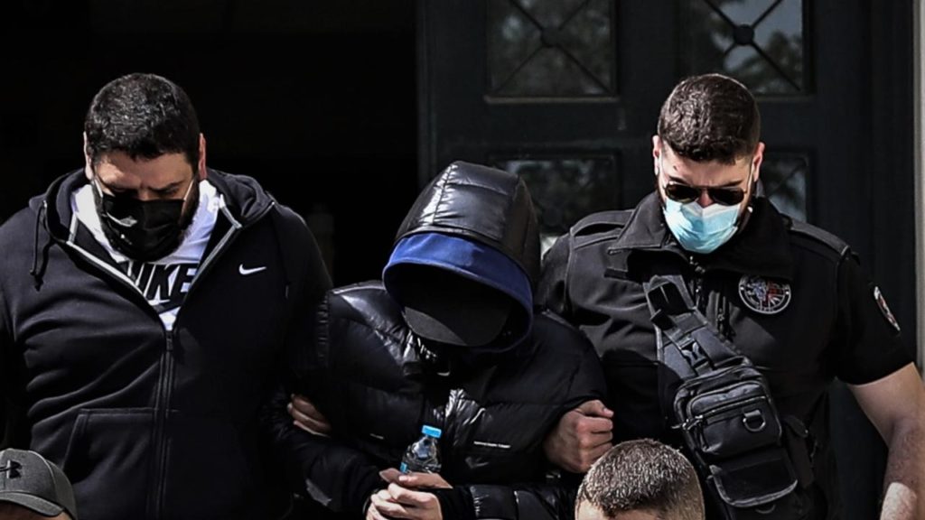 Η παράλογη συμπεριφορά του Φουρθιώτη προς τους αστυνομικούς