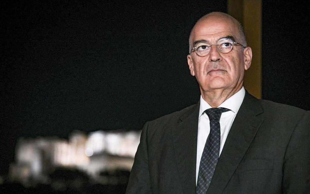 Ο Νίκος Δένδιας προσκαλεί τον Μ. Τσαβούσογλου στην Ελλάδα