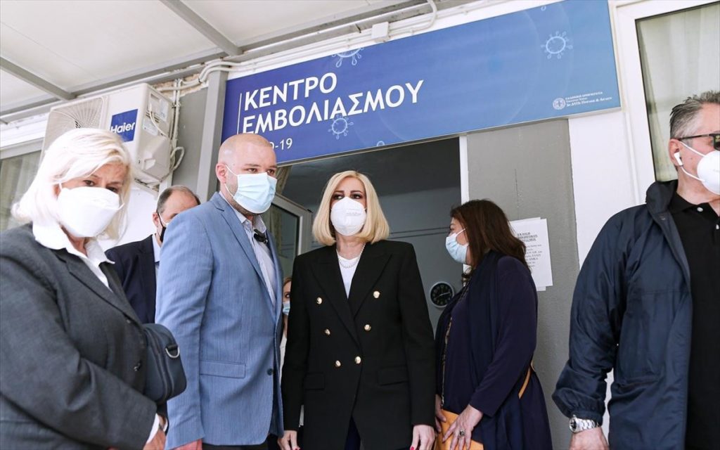Φώφη Γεννηματά: Ο εμβολιασμός είναι δικαίωμα στη ζωή