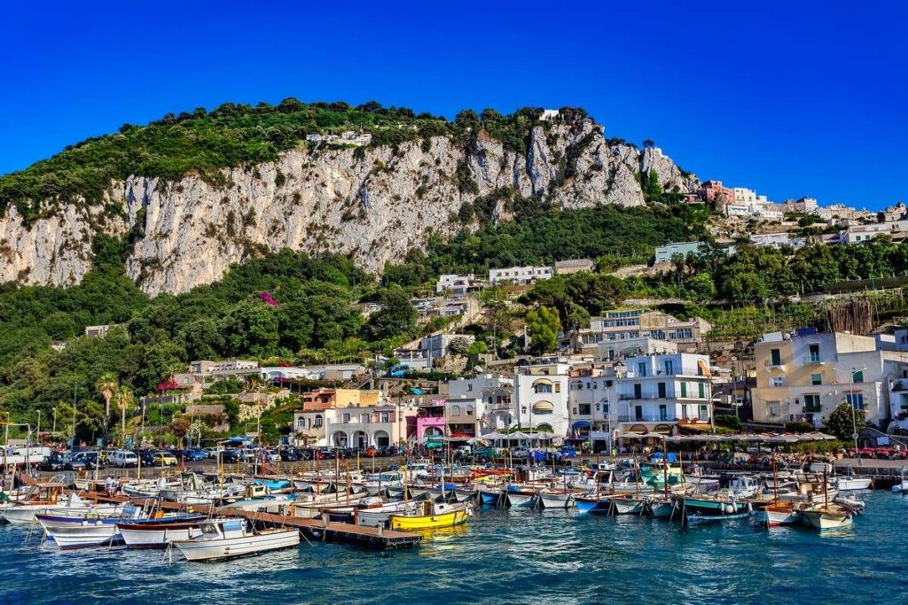 Covid - free νησιά έρχονται και στην Ιταλία τον Απρίλιο