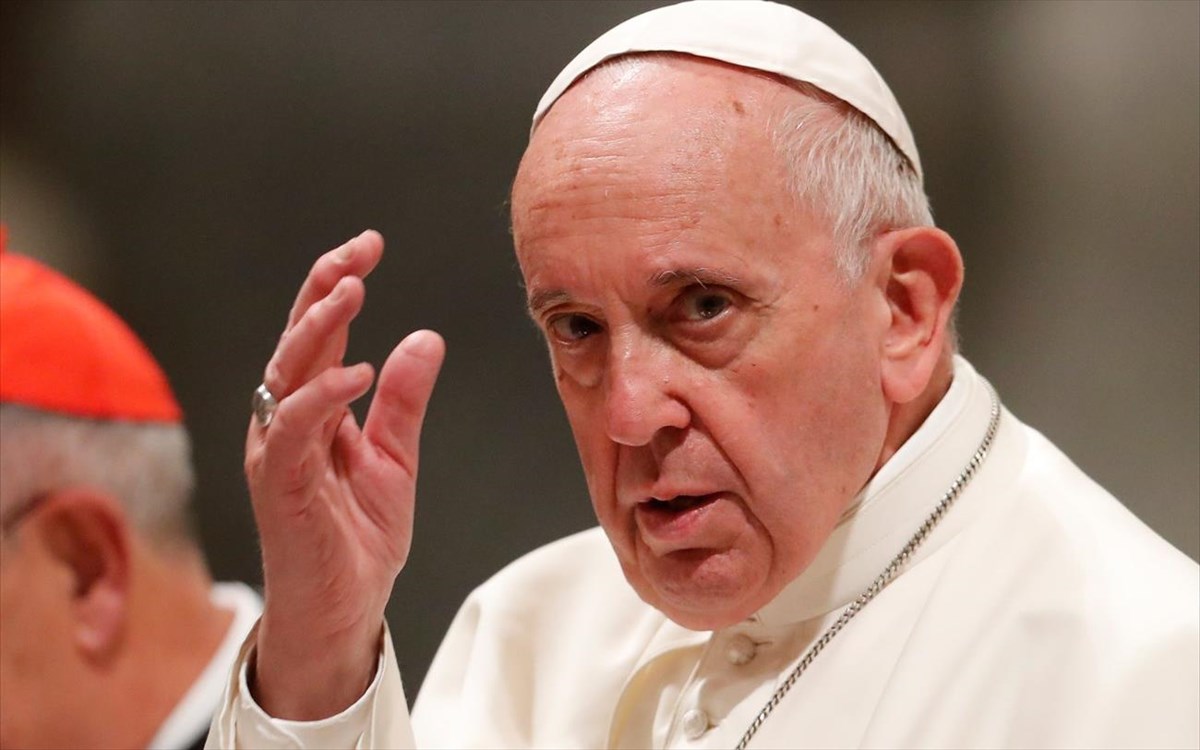 Ο Πάπας Φραγκίσκος ξεκινά τον πόλεμο στην διαφθορά