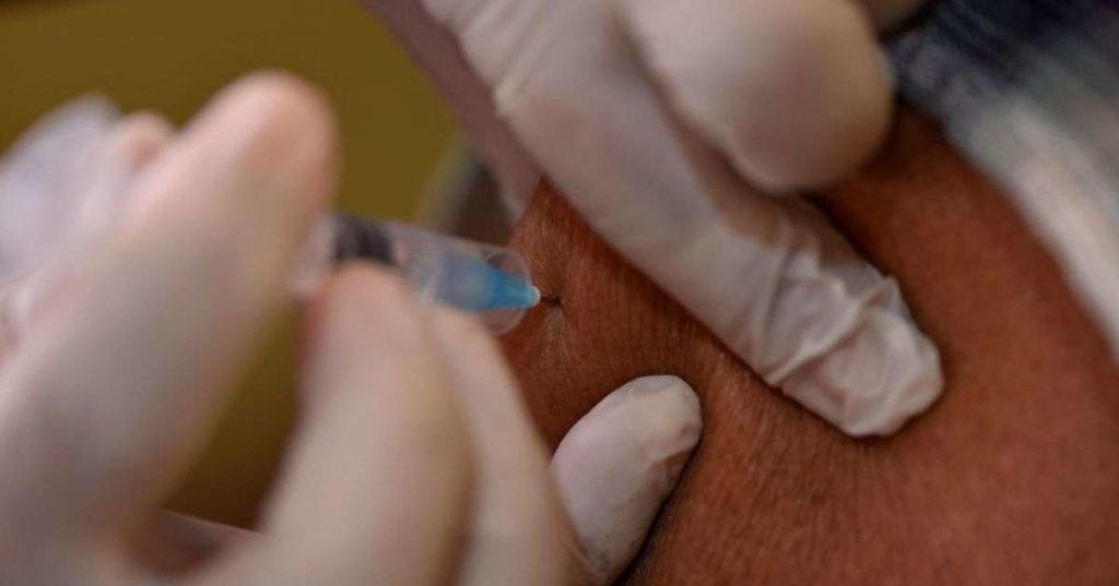 Αυστρία: Πόλεμος φαρμακοποιών - γιατρών με φόντο το εμβόλιο