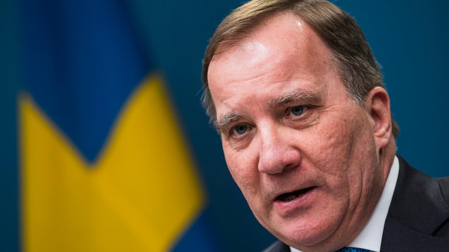 Σουηδία: Το εμβόλιο της Pfizer έκανε ο πρωθυπουργός Στέφαν Λεβέν