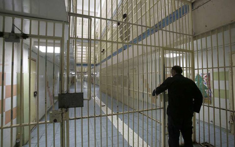 Στη φυλακή 83χρονος για σεξουαλική κακοποίηση της εγγονής του