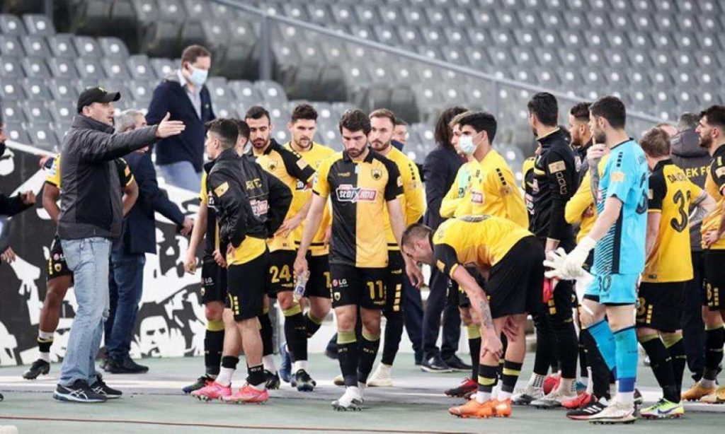 Τελειώνει ο Χιμένεθ, «καζάνι που βράζει» η ΑΕΚ