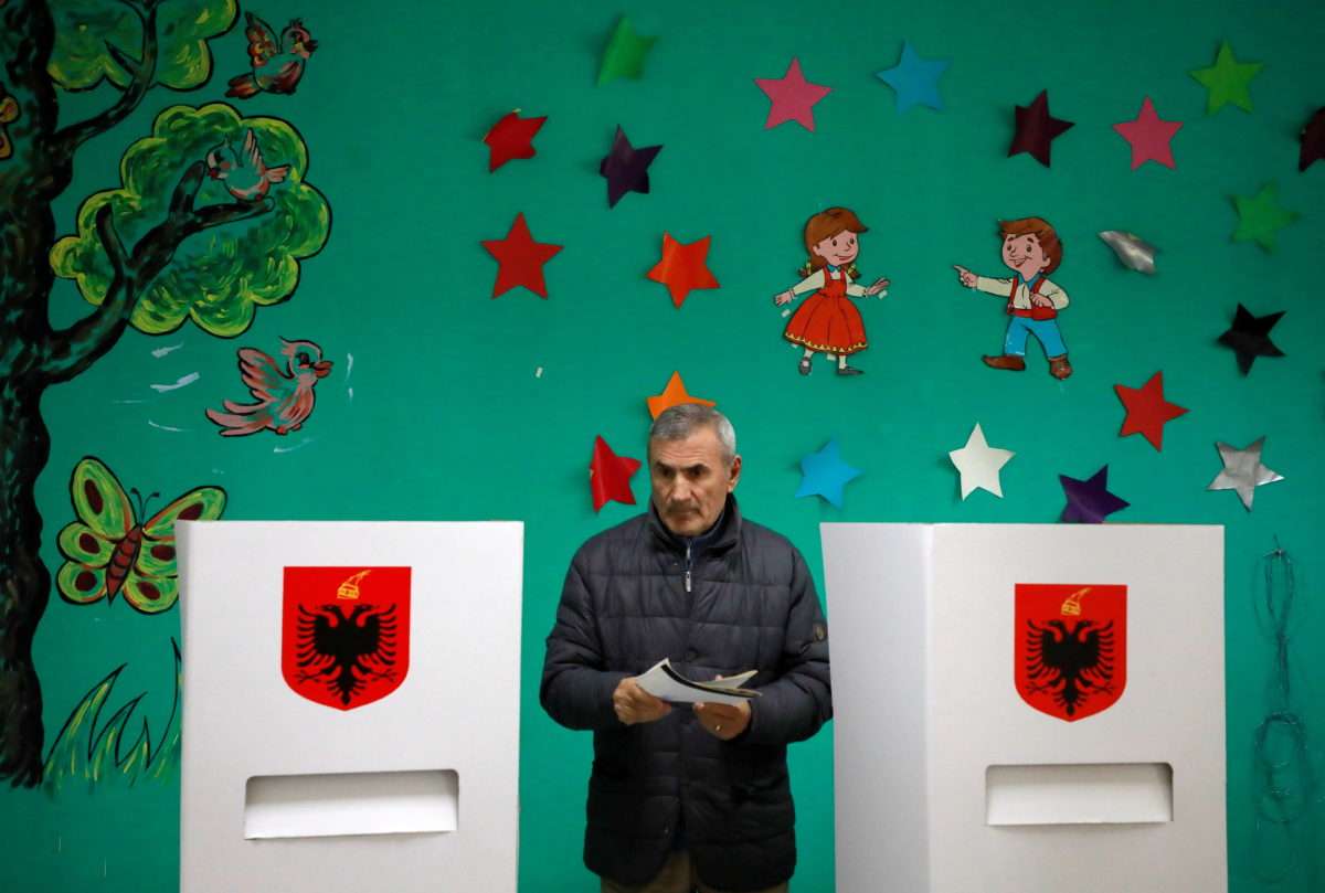 Αλβανία: Το Σοσιαλιστικό Κόμμα κερδίζει τις εκλογές σύμφωνα με exit poll