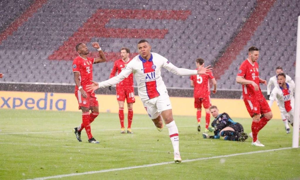 Μπάγερν- Παρί 2-3: Έλαμψε ο Εμπαπέ στο Μόναχο