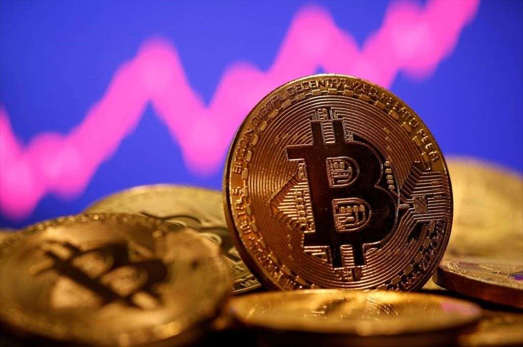 Bitcoin: Απότομη "βουτιά" για την τιμή του κρυπτονομίσματος