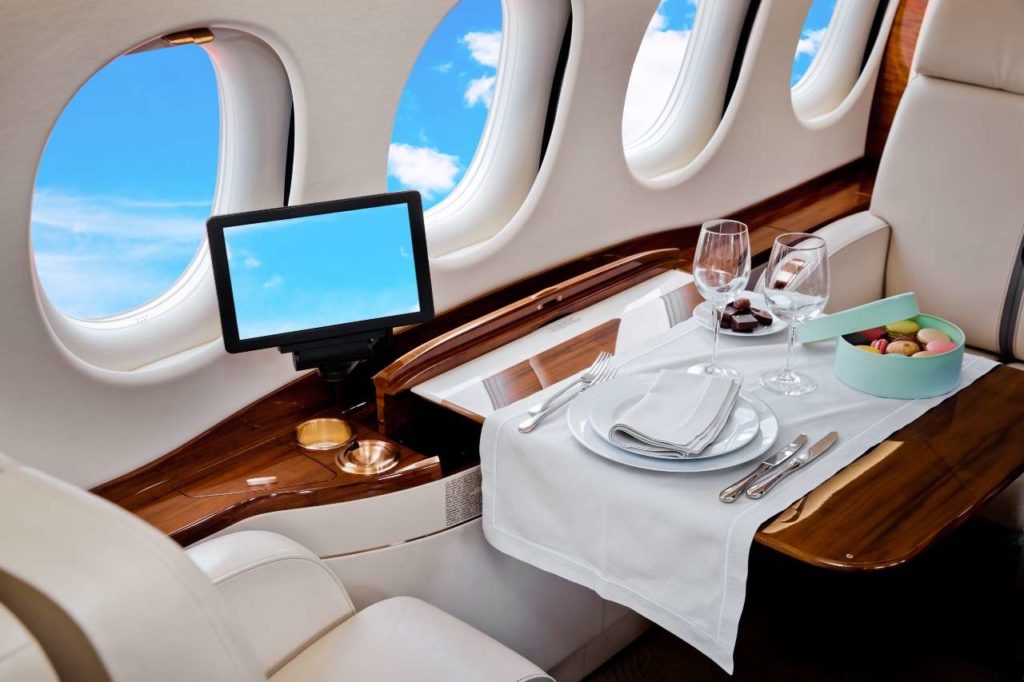 Τα Learjet του ... Σείχη Εξάρχου και οι αστακοί!