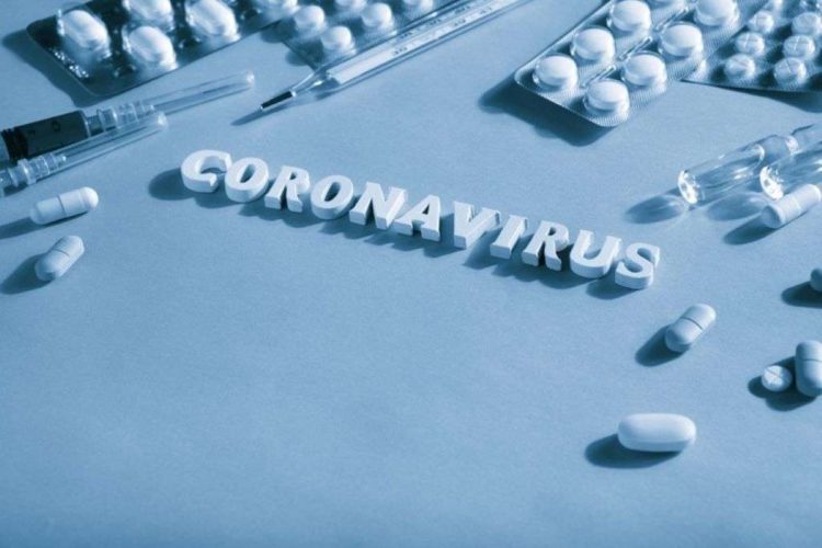 ΕΚΠΑ: Έρευνες για νέο χάπι κατά του κορωνοϊού
