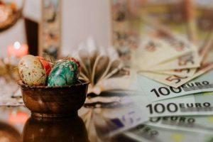 Δώρο Πάσχα: Πότε θα το λάβουν οι εργαζόμενοι