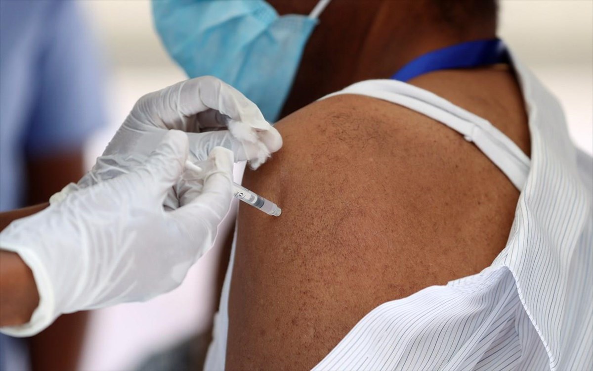 Εμβολιασμοί: 60.000 ραντεβού οι 30αρηδες σε χρόνο ρεκόρ