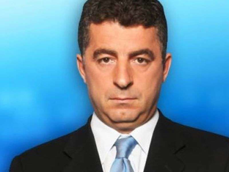 Δολοφονήθηκε ο δημοσιογράφος Γιώργος Καραϊβάζ
