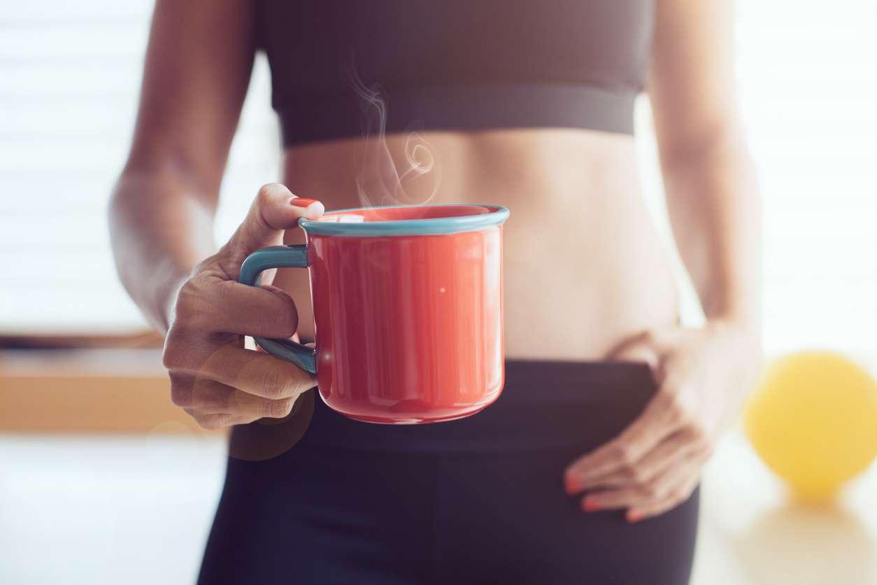 Έρευνα: Ο καφές πριν από τη γυμναστική βοηθάει να καεί το λίπος