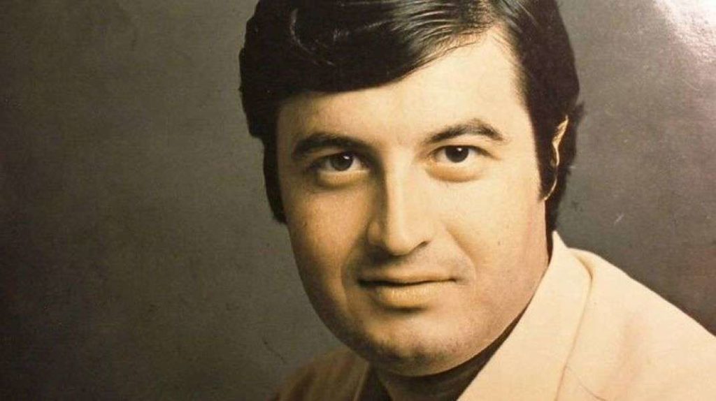 Πέθανε από κορωνοϊό ο τραγουδιστής Λευτέρης Μυτιληναίος