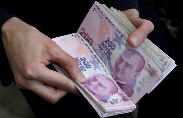 Τουρκική λίρα: Νέα πτώση μετά τα αρνητικά οικονομικά στοιχεία