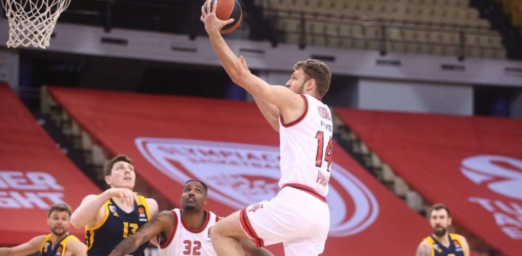 Ολυμπιακός-Χίμκι 82-75: «Γλυκό» φινάλε για τον Θρύλο