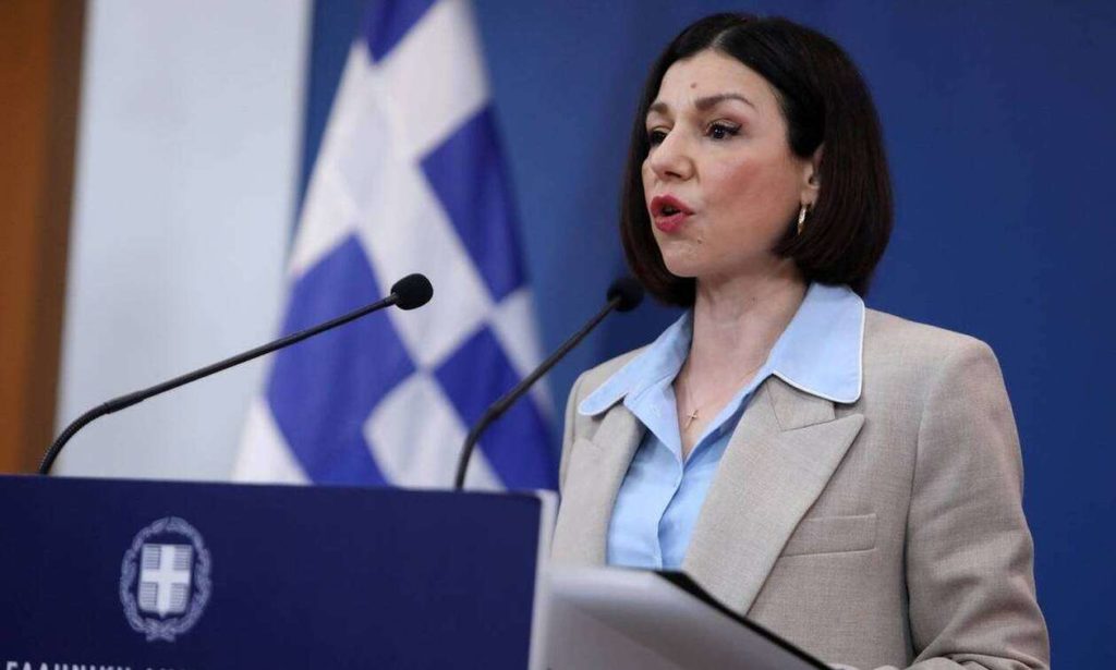 Πελώνη κατά Τσίπρα: Aκολουθεί ρητορική καφενειακού επιπέδου
