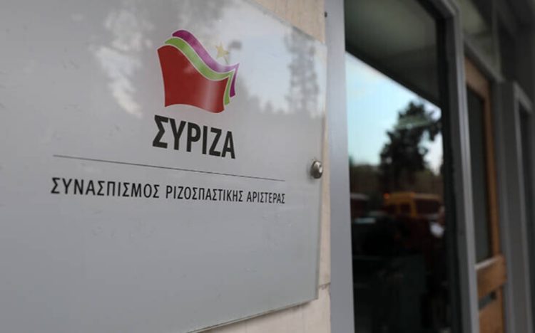 ΣΥΡΙΖΑ: Να ανοίξει ελεγχόμενα και με πρωτόκολλα σε εξωτερικούς χώρους η εστίαση
