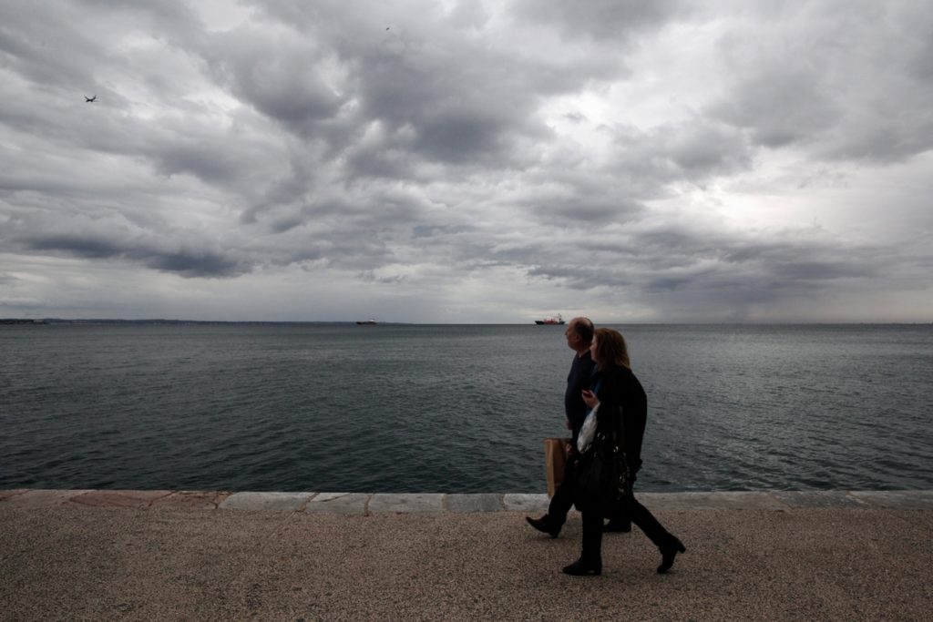 Καιρός: Πτώση θερμοκρασίας την Τρίτη